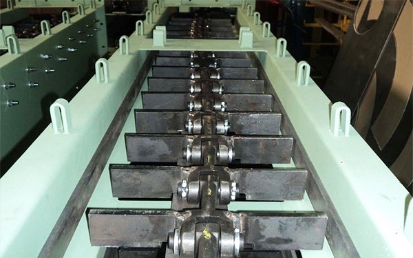 convoyeur-&agrave;-grattoir