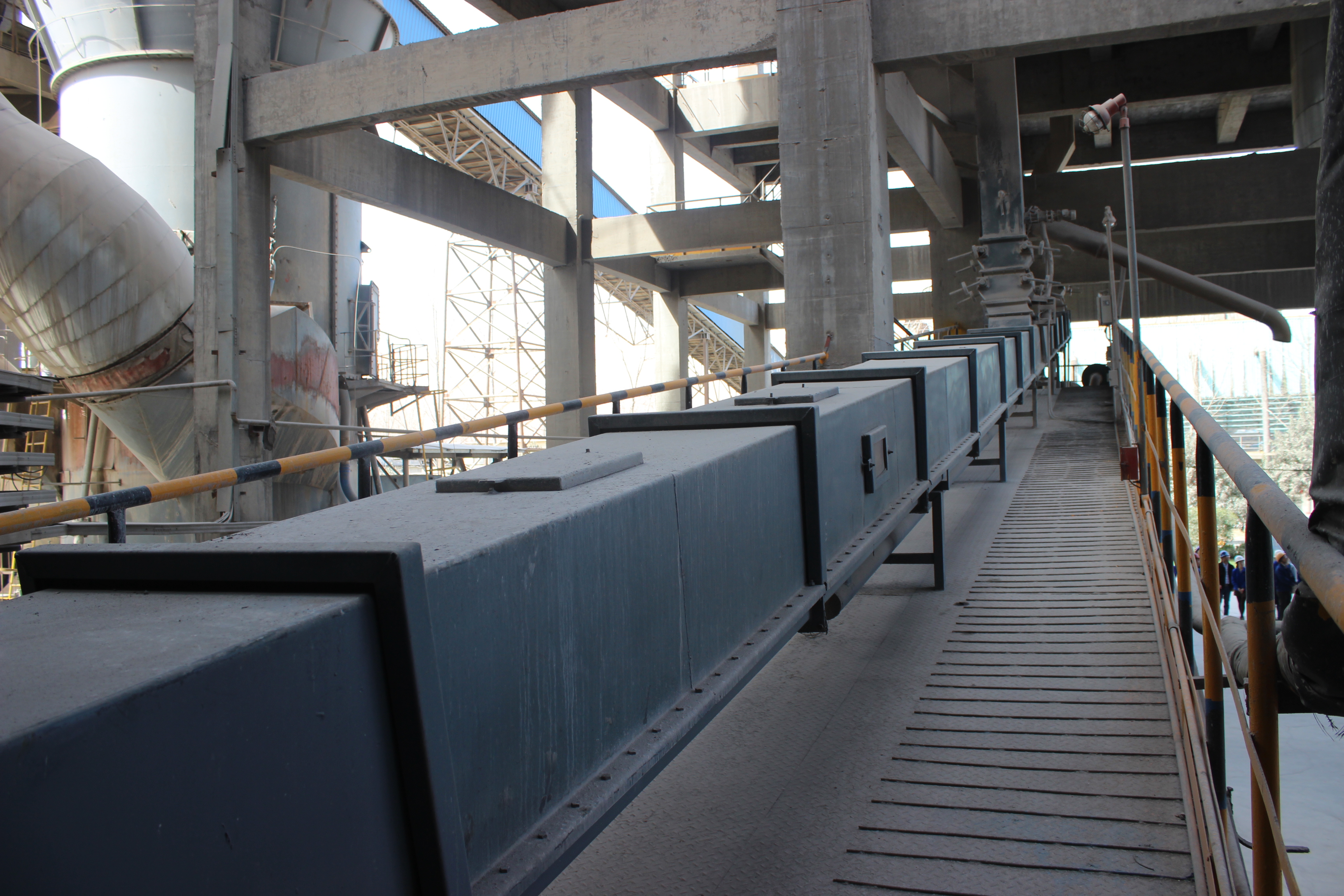 Fournisseur de convoyeurs &agrave; raclettes